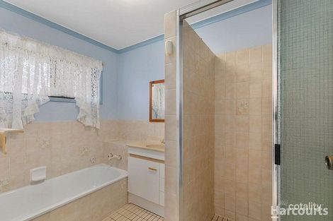 Property photo of 21 Fairway Drive Urraween QLD 4655