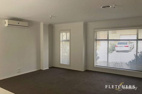 Property photo of 10/10-12 Innes Court Berwick VIC 3806