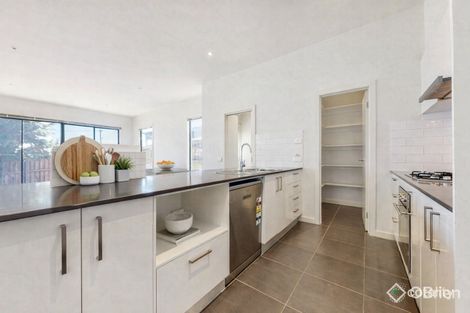 Property photo of 41 Jumbuck Circuit Carrum Downs VIC 3201