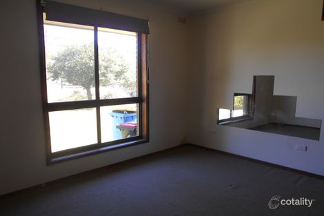 Property photo of 28 Vickers Street Kialla VIC 3631