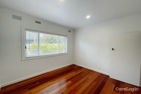 Property photo of 35 Waratah Street Bentleigh East VIC 3165