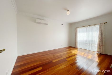 Property photo of 35 Waratah Street Bentleigh East VIC 3165