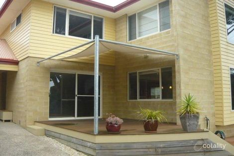 2 Powell St W, Ocean Grove, VIC 3226
