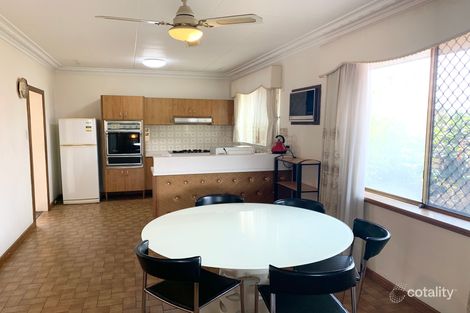 7 Stonehouse Cres, Bentley, WA 6102