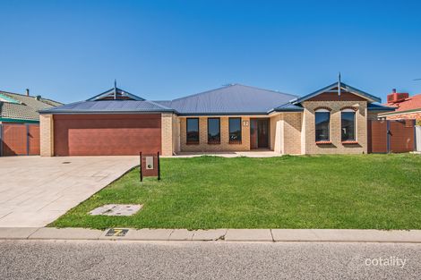 Property photo of 7 Logwood Avenue Port Kennedy WA 6172