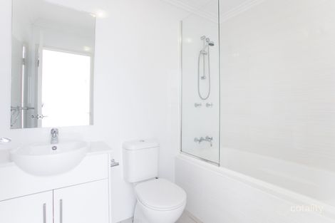 Property photo of 20/7-13 Brookvale Avenue Brookvale NSW 2100