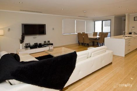 Property photo of 8/2 Braid Street Perth WA 6000