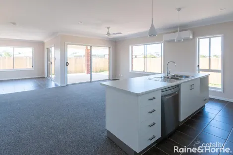 Property photo of 10 Dawson Avenue Thabeban QLD 4670