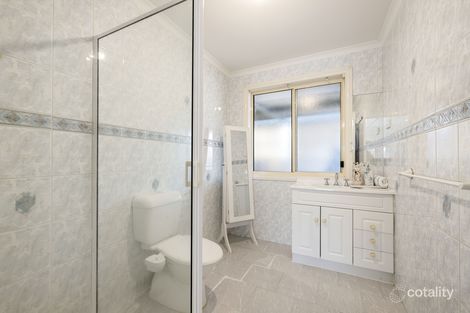 Property photo of 24 Bicentennial Crescent Meadow Heights VIC 3048
