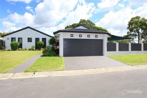 55 Sailaway St, Mermaid Waters, QLD 4218
