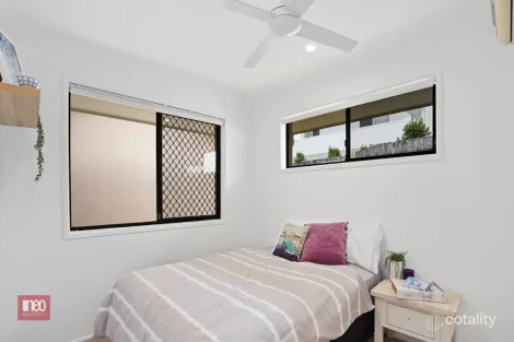 Property photo of 17 Tomanbil Terrace Ashmore QLD 4214