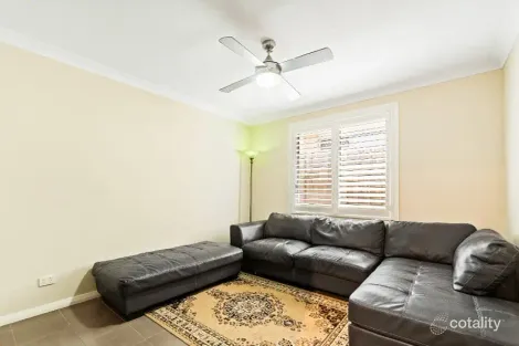 Property photo of 21 Plymouth Boulevard Spring Farm NSW 2570