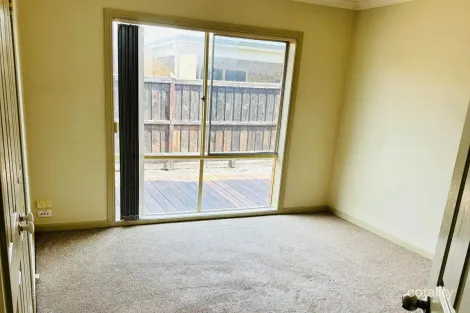 Property photo of 1 Elkhorn Way Point Cook VIC 3030