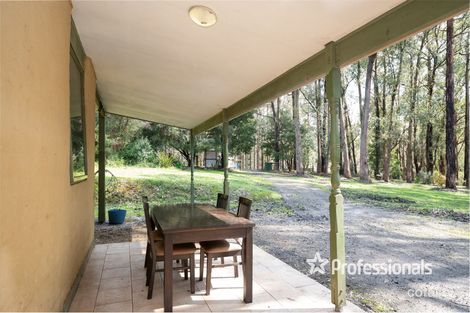 Property photo of 5 Hillcrest Drive McMahons Creek VIC 3799
