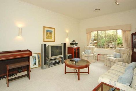 Property photo of 12 Dornie Place Fig Tree Pocket QLD 4069