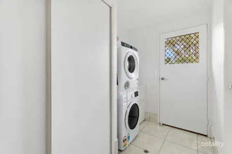 Property photo of 54 Saint Joseph Drive Urraween QLD 4655