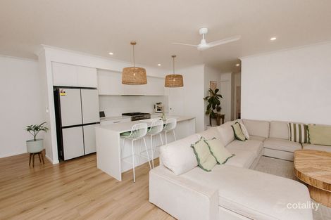 Property photo of 28 Nautilus Drive Innes Park QLD 4670