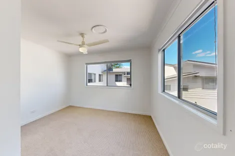 Property photo of 4/82 Clarence Road Indooroopilly QLD 4068