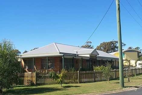 24 Sixth Ave, Woorim, QLD 4507