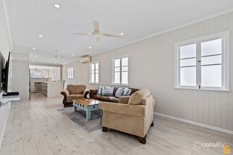 Property photo of 55 Walnut Street Wynnum QLD 4178