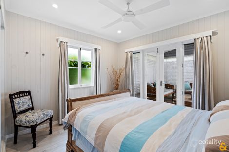 Property photo of 55 Walnut Street Wynnum QLD 4178