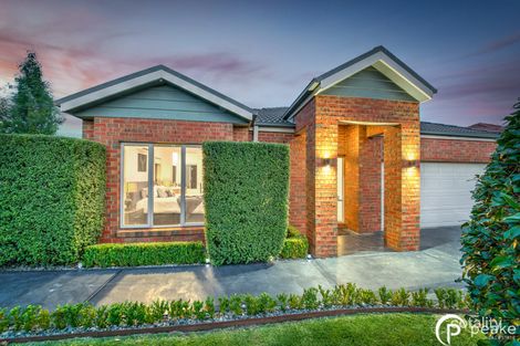 Property photo of 10 Charlotte Pass Pakenham VIC 3810
