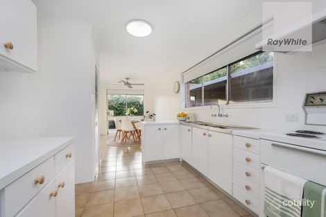 Property photo of 11 Barrington Crescent Gladstone Park VIC 3043