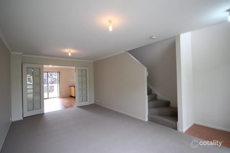 Property photo of 42 Diamond Street Amaroo ACT 2914