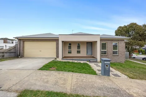 Property photo of 15 Cavanagh Court Ballarat East VIC 3350