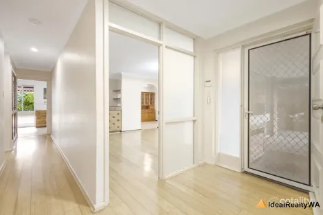 Property photo of 18 Eagles Walk Willetton WA 6155