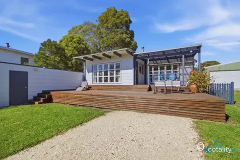 40 Victoria Pde, Loch Sport, VIC 3851