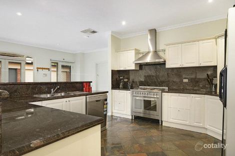 Property photo of 194 Woodland Street Strathmore VIC 3041