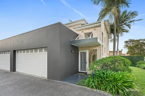 10/4a Tallegalla St, Unanderra, NSW 2526