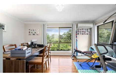 Property photo of 10 Edwards Place Ormeau QLD 4208