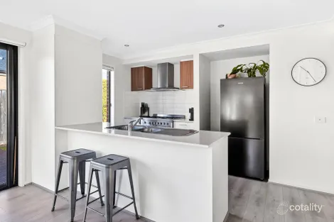 Property photo of 17 Albany Way Charlemont VIC 3217