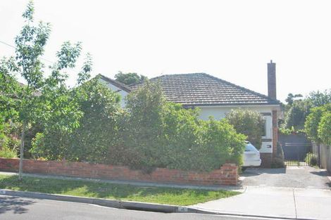 4 Theodore St, Surrey Hills, VIC 3127