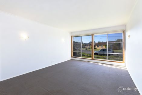 Property photo of 14 Fidge Crescent Breakwater VIC 3219