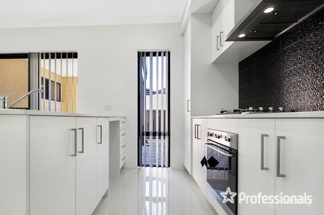 Property photo of 117A Ravenswood Drive Westminster WA 6061