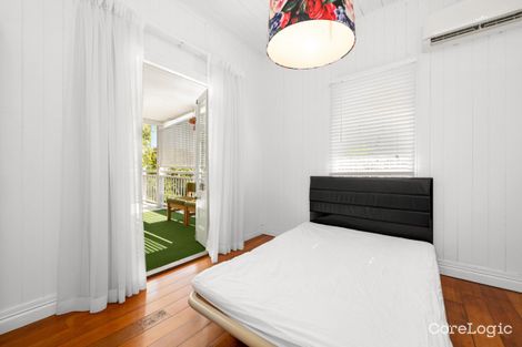 Property photo of 14 Robert Street Spring Hill QLD 4000