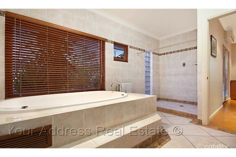109-111 Chloe Dr, Munruben, QLD 4125