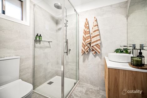 Property photo of 10 Maplewood Court Carrum Downs VIC 3201