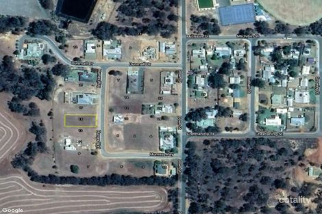 15 Humes Way, Wandering, WA 6308