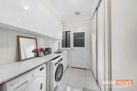 Property photo of 40 Mundara Drive Wyndham Vale VIC 3024