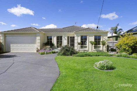 9 Sylvia Ct, Whittington, VIC 3219