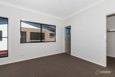 Property photo of 4/172-174 Princes Highway Unanderra NSW 2526