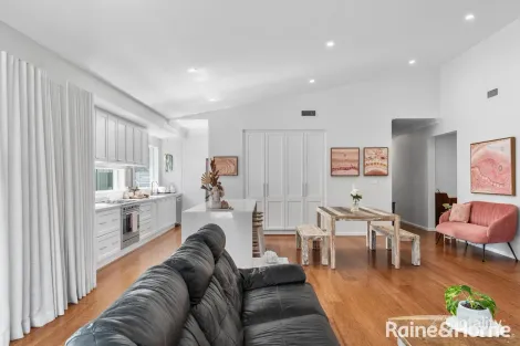 Property photo of 11 Brookwater Crescent Mollymook Beach NSW 2539