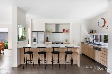 Property photo of 12 Grovedale Road Surrey Hills VIC 3127