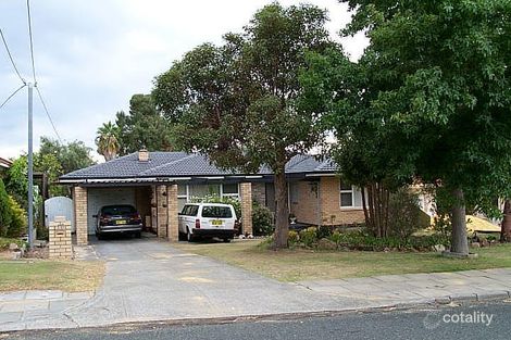 18 Davenport Rd, Booragoon, WA 6154