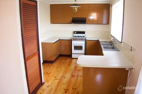 Property photo of 38 Grantham Parade St Albans VIC 3021