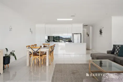 Property photo of 77 Helm Avenue Safety Beach VIC 3936